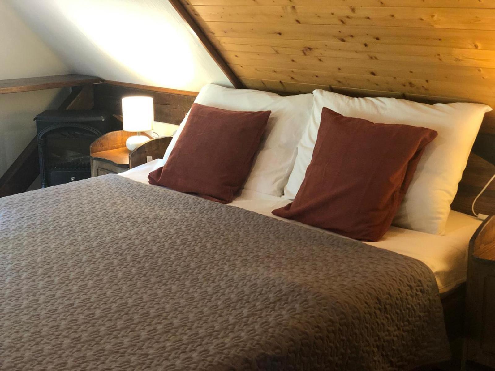 Guesthouse Pod Rastockim Krovom スルニュ 部屋 写真